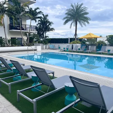 Master Bedroom In Calle Ocho